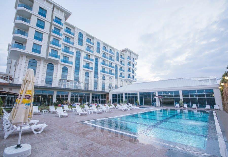افيون Budan Thermal Spa Hotel & Convention Center المظهر الخارجي الصورة